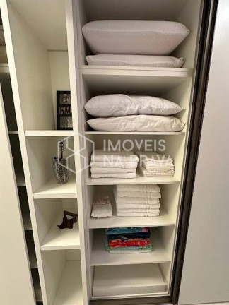 Imagem Apartamento com 4 Quartos para Temporada, 135 m² em Centro - Balneário Camboriú