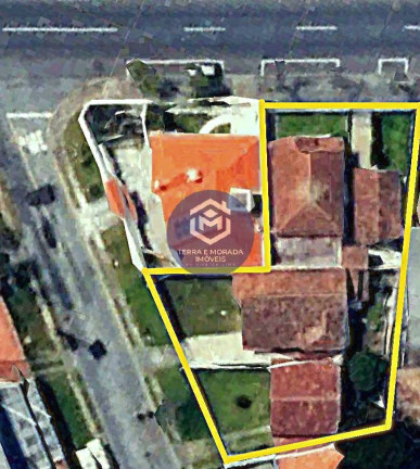 Imagem Terreno à Venda, 859 m² em Curitiba Imagem Terreno à Venda, 859 m² em Curitiba