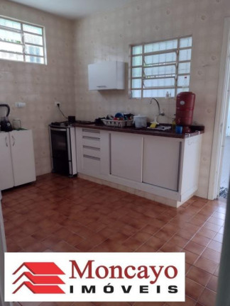 Imagem Casa com 2 Quartos à Venda, 448 m² em Centro - Caraguatatuba Imagem Casa com 2 Quartos à Venda, 448 m² em Centro - Caraguatatuba