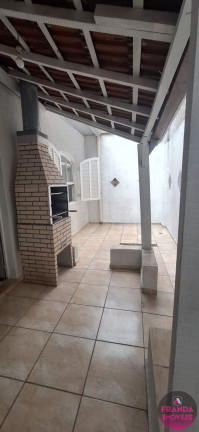 Imagem Casa com 2 Quartos para Alugar, 50 m² em Centro - Ubatuba