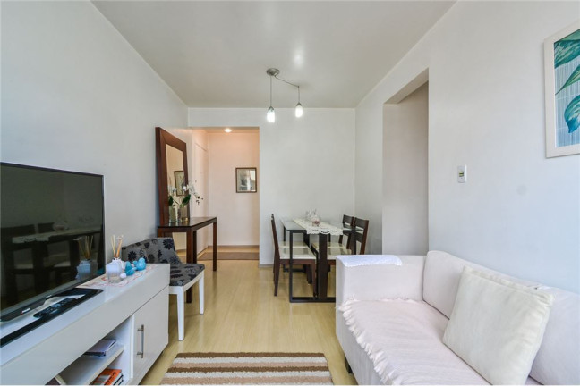 Imagem Imóvel com 1 Quarto à Venda, em Pinheiros - São Paulo Imagem Imóvel com 1 Quarto à Venda, em Pinheiros - São Paulo