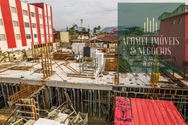 Imagem Apartamento com 2 Quartos à Venda, 75 m² em Oceanópolis - Mongagua