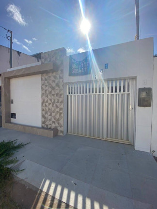Casa com 3 Quartos à Venda, 162 m² em Jabotiana - Aracaju