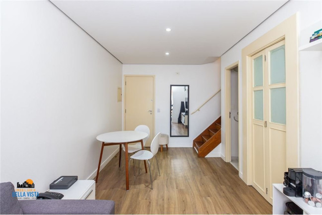 Imagem Apartamento com 1 Quarto à Venda,  em Vila Uberabinha - São Paulo