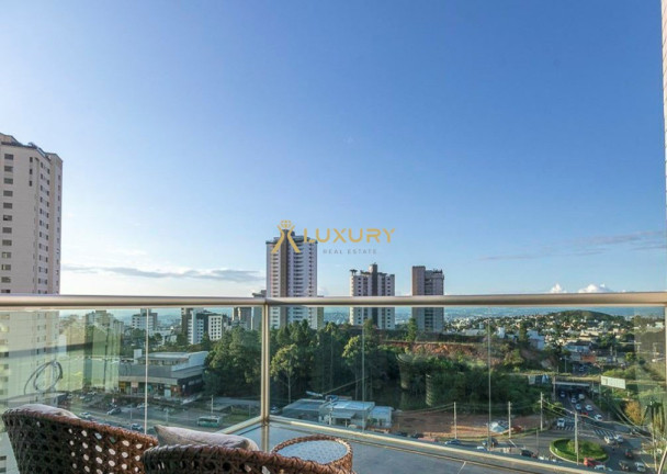 Imagem Imóvel com 4 Quartos à Venda, 180 m² em Vila Da Serra - Nova Lima Imagem Imóvel com 4 Quartos à Venda, 180 m² em Vila Da Serra - Nova Lima