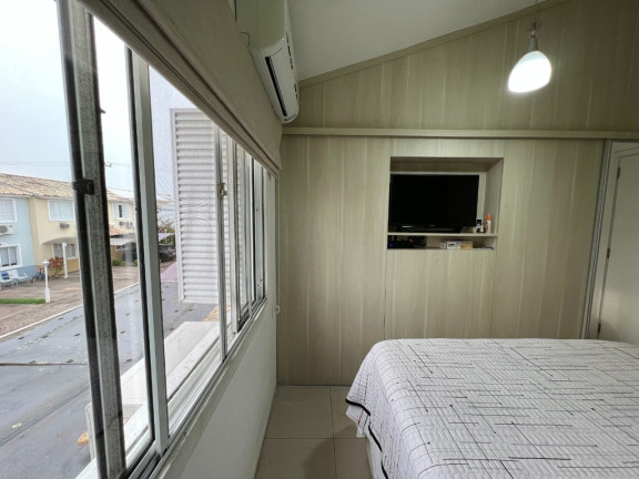 Imagem Casa com 2 Quartos à Venda, 100 m² em Rio Branco - Canoas Imagem Casa com 2 Quartos à Venda, 100 m² em Rio Branco - Canoas