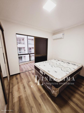 Imagem Apartamento com 3 Quartos para Temporada, 150 m² em Meia Praia - Itapema Imagem Apartamento com 3 Quartos para Temporada, 150 m² em Meia Praia - Itapema