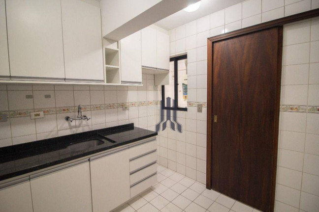 Imagem Apartamento com 4 Quartos à Venda, 106 m² em Cabral - Curitiba Imagem Apartamento com 4 Quartos à Venda, 106 m² em Cabral - Curitiba