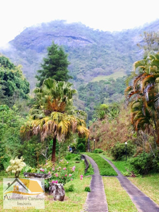 Imagem Chácara com 8 Quartos à Venda, 500 m² em Riograndina - Nova Friburgo Imagem Chácara com 8 Quartos à Venda, 500 m² em Riograndina - Nova Friburgo