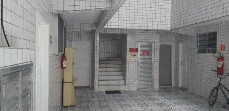 Imagem Kitnet com 1 Quarto à Venda, 32 m² em Vila Tupi - Praia Grande Imagem Kitnet com 1 Quarto à Venda, 32 m² em Vila Tupi - Praia Grande