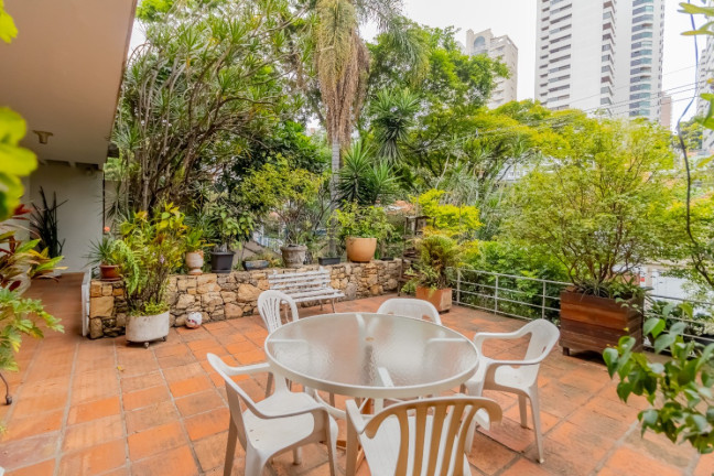 Imagem Casa com 6 Quartos à Venda, 239 m² em Paraíso - São Paulo Imagem Casa com 6 Quartos à Venda, 239 m² em Paraíso - São Paulo