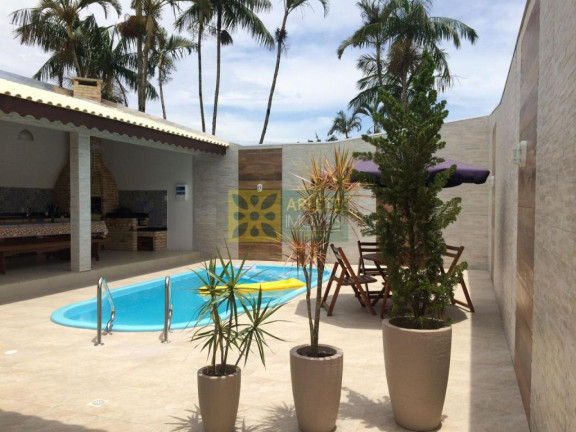 Imagem Casa com 3 Quartos à Venda, 127 m² em Centro - Porto Belo Imagem Casa com 3 Quartos à Venda, 127 m² em Centro - Porto Belo