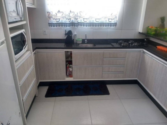 Imagem Casa com 4 Quartos à Venda, 215 m² em São João Do Rio Vermelho - Florianópolis Imagem Casa com 4 Quartos à Venda, 215 m² em São João Do Rio Vermelho - Florianópolis