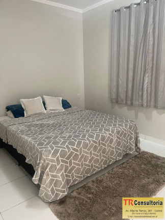 Imagem Casa com 3 Quartos à Venda, 12 m² em Campos Dos Goytacazes
