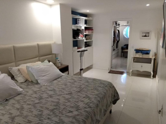 Imagem Imóvel com 3 Quartos à Venda, 354 m² em Barra Da Tijuca - Rio De Janeiro Imagem Imóvel com 3 Quartos à Venda, 354 m² em Barra Da Tijuca - Rio De Janeiro