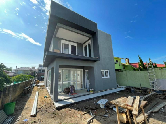Imagem Sobrado com 3 Quartos à Venda, 217 m² em Village - Capao Da Canoa Imagem Sobrado com 3 Quartos à Venda, 217 m² em Village - Capao Da Canoa
