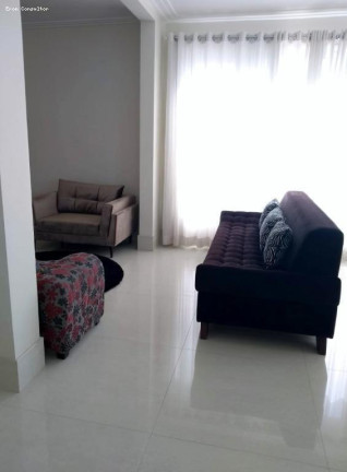 Imagem Apartamento com 3 Quartos à Venda, 332 m² Imagem Apartamento com 3 Quartos à Venda, 332 m²