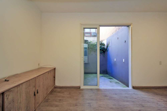 Imagem Imóvel com 1 Quarto à Venda, 28 m² em Petrópolis - Porto Alegre Imagem Imóvel com 1 Quarto à Venda, 28 m² em Petrópolis - Porto Alegre
