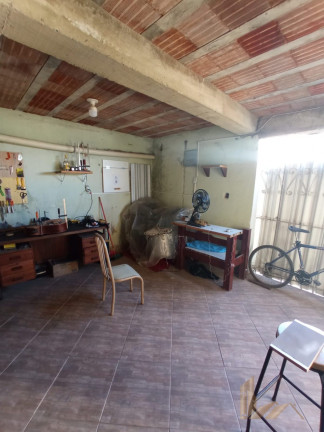 Imagem Casa com 4 Quartos à Venda, 180 m² em Fernão Dias - Belo Horizonte Imagem Casa com 4 Quartos à Venda, 180 m² em Fernão Dias - Belo Horizonte