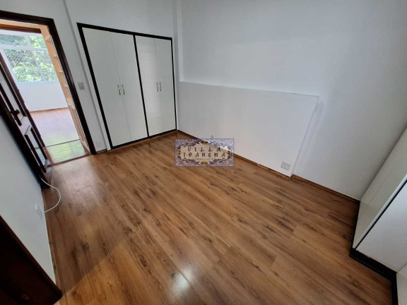 Imagem Apartamento com 3 Quartos à Venda, 126 m² em Laranjeiras - Rio De Janeiro Imagem Apartamento com 3 Quartos à Venda, 126 m² em Laranjeiras - Rio De Janeiro