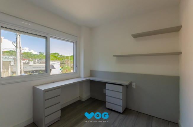 Imagem Imóvel com 2 Quartos à Venda, 65 m² em Petrópolis - Porto Alegre