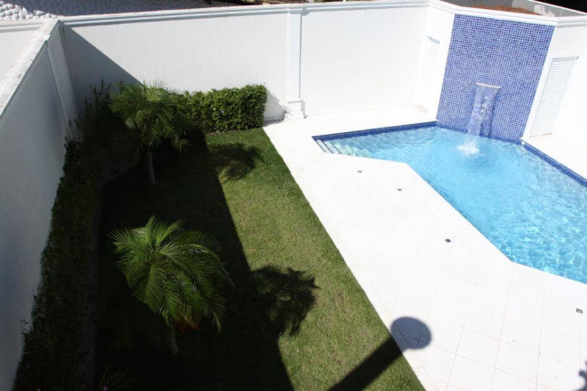 Casa com 4 Quartos à Venda,  em Mongaguá