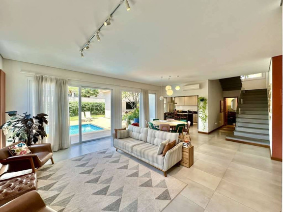 Imagem Casa com 4 Quartos à Venda, 345 m² em Chácara São João - Carapicuíba Imagem Casa com 4 Quartos à Venda, 345 m² em Chácara São João - Carapicuíba