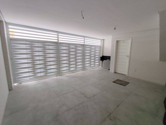 Imagem Casa com 2 Quartos à Venda, 100 m² em Campo Grande - Santos Imagem Casa com 2 Quartos à Venda, 100 m² em Campo Grande - Santos