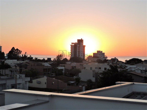 Imagem Casa com 5 Quartos à Venda, 360 m² em Praia Dos Amores - Balneário Camboriú