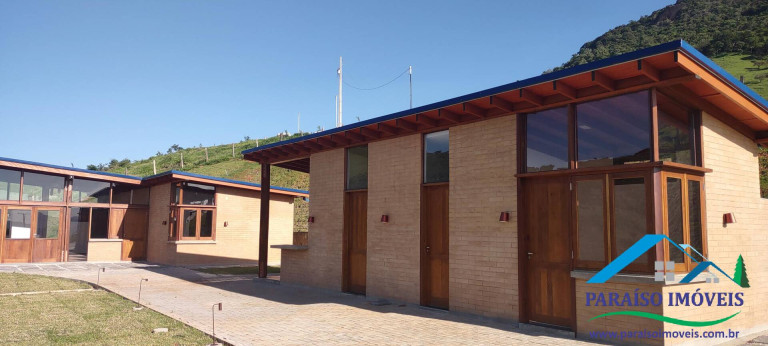 Imagem Casa com 3 Quartos à Venda, 23 m² em Centro - Paraisópolis