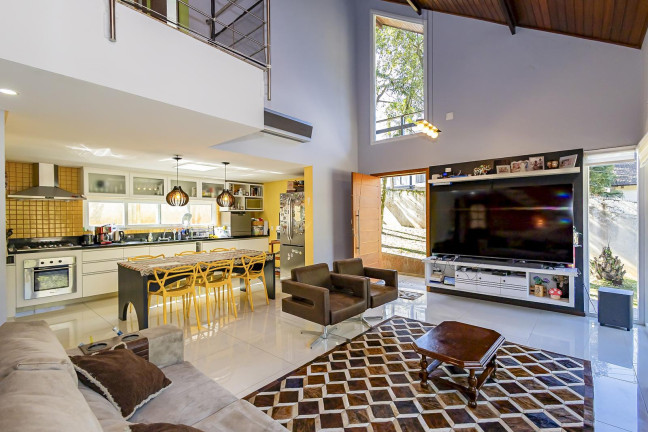 Imagem Casa com 3 Quartos à Venda, 191 m² em Campo Comprido - Curitiba Imagem Casa com 3 Quartos à Venda, 191 m² em Campo Comprido - Curitiba