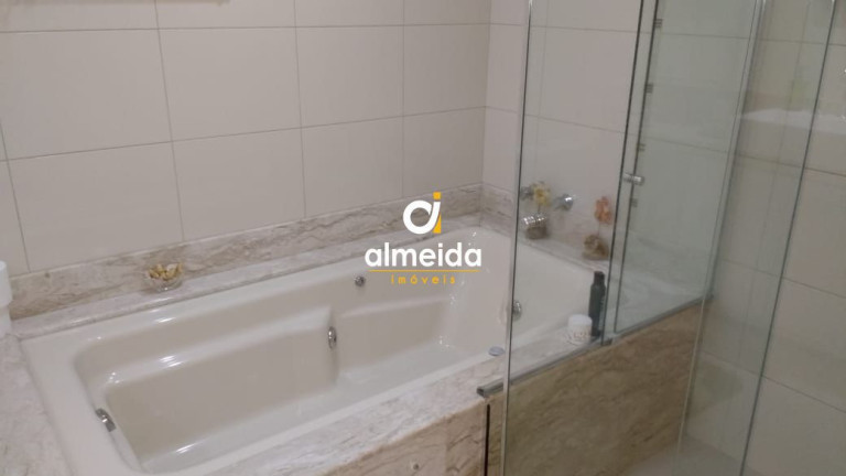 Imagem Apartamento com 3 Quartos à Venda, 187 m² em Nossa Senhora Medianeira - Santa Maria Imagem Apartamento com 3 Quartos à Venda, 187 m² em Nossa Senhora Medianeira - Santa Maria