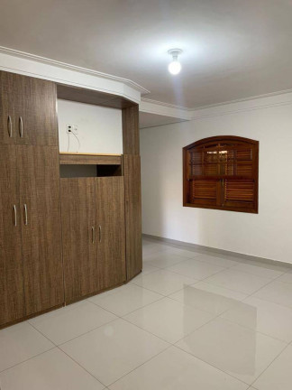 Imagem Casa com 3 Quartos à Venda, 180 m² em Jardim Danúbio - Jundiaí