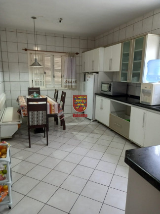 Imagem Casa com 4 Quartos à Venda, 315 m² em Capoeiras - Florianópolis Imagem Casa com 4 Quartos à Venda, 315 m² em Capoeiras - Florianópolis