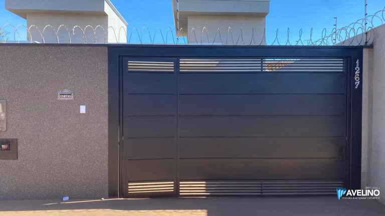 Casa com 2 Quartos à Venda, 80 m² em Universitário - Campo Grande
