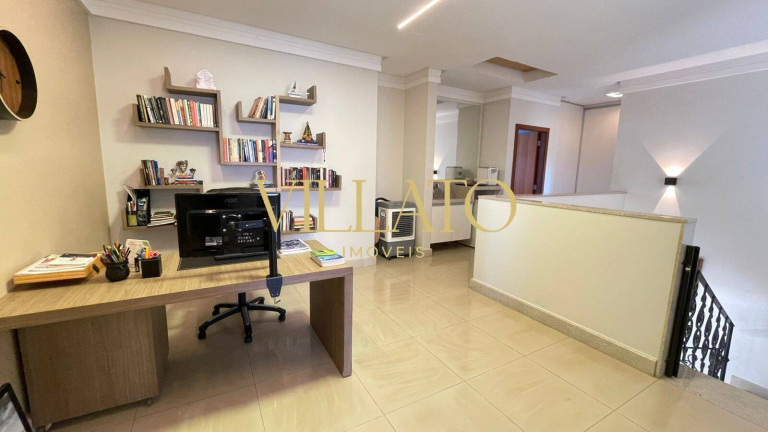 Imagem Sobrado com 3 Quartos à Venda, 353 m² em Jardins Atenas - Goiânia Imagem Sobrado com 3 Quartos à Venda, 353 m² em Jardins Atenas - Goiânia