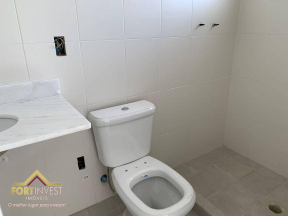 Imagem Imóvel com 2 Quartos à Venda, 95 m² em Canto Do Forte - Praia Grande Imagem Imóvel com 2 Quartos à Venda, 95 m² em Canto Do Forte - Praia Grande