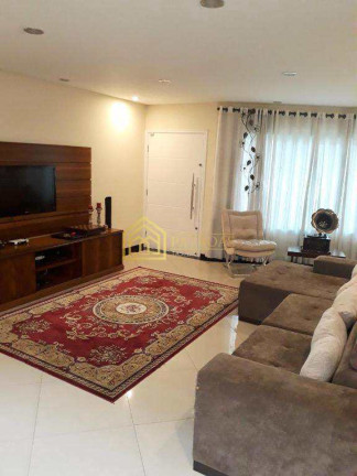 Imagem Casa com 3 Quartos à Venda, 205 m² em Vila Curuçá - Santo André Imagem Casa com 3 Quartos à Venda, 205 m² em Vila Curuçá - Santo André