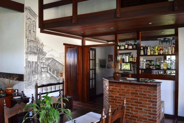 Imagem Casa com 5 Quartos à Venda, 450 m² em Camboinhas - Niterói Imagem Casa com 5 Quartos à Venda, 450 m² em Camboinhas - Niterói