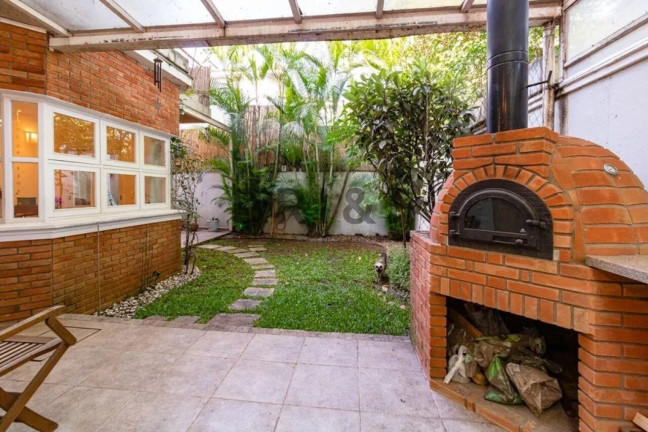 Imagem Casa com 4 Quartos à Venda, 531 m² em Brooklin - São Paulo Imagem Casa com 4 Quartos à Venda, 531 m² em Brooklin - São Paulo