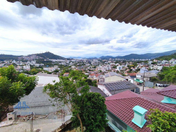 Imagem Terreno à Venda, 4.800 m² em Pantanal - Florianópolis Imagem Terreno à Venda, 4.800 m² em Pantanal - Florianópolis