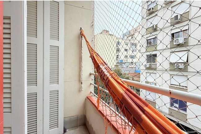 Imagem Apartamento com 2 Quartos à Venda, 76 m² em Centro Histórico - Porto Alegre Imagem Apartamento com 2 Quartos à Venda, 76 m² em Centro Histórico - Porto Alegre