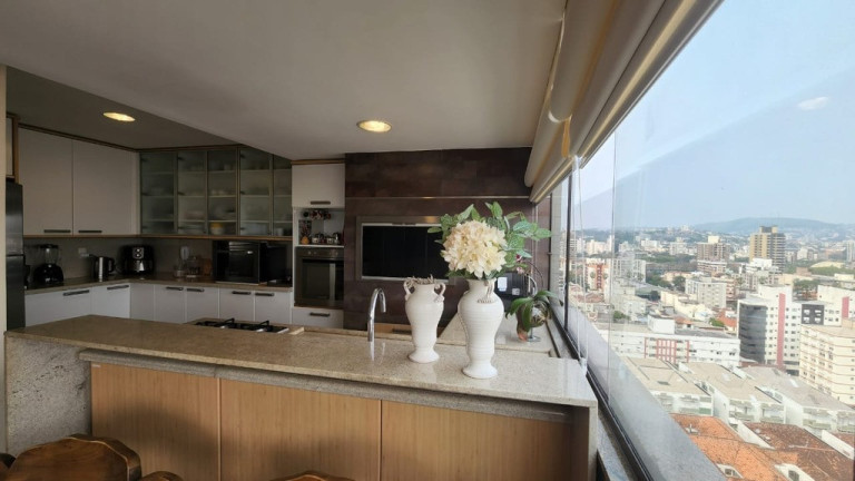 Imagem Apartamento com 3 Quartos à Venda, 206 m² em Menino Deus - Porto Alegre Imagem Apartamento com 3 Quartos à Venda, 206 m² em Menino Deus - Porto Alegre