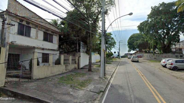 Imagem Imóvel com 7 Quartos para Alugar, 200 m² em Campo Grande - Rio De Janeiro Imagem Imóvel com 7 Quartos para Alugar, 200 m² em Campo Grande - Rio De Janeiro