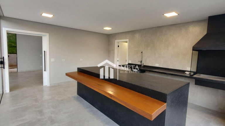 Imagem Imóvel com 3 Quartos à Venda, 208 m² em Serra Da Cantareira - Mairiporã