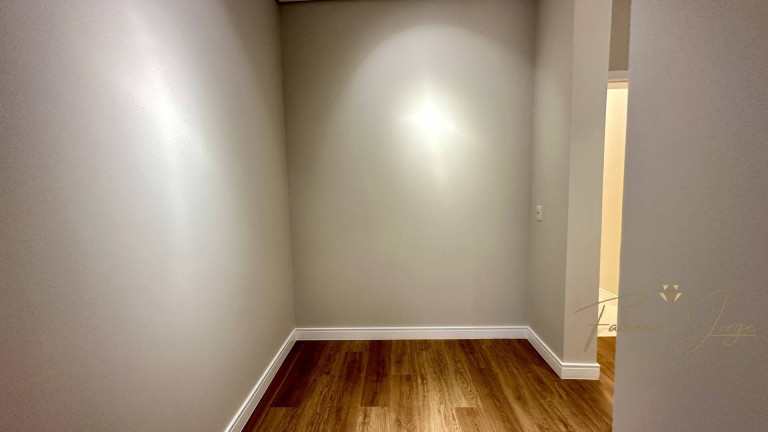 Imagem Casa com 3 Quartos à Venda, 300 m² em Roncáglia - Valinhos