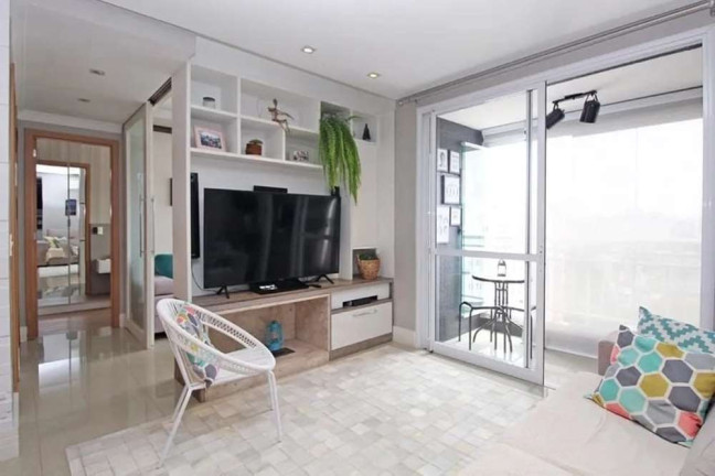 Apartamento com 3 Quartos à Venda, 74 m² em Passo Da Areia - Porto Alegre