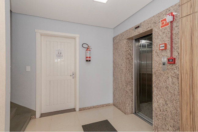 Imagem Apartamento com 3 Quartos à Venda, 74 m² em Chácara Das Pedras - Porto Alegre Imagem Apartamento com 3 Quartos à Venda, 74 m² em Chácara Das Pedras - Porto Alegre
