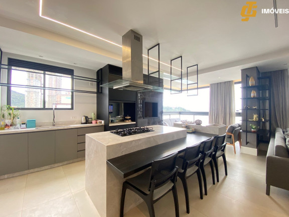 Apartamento com 3 Quartos à Venda, 135 m² em Centro - Itapema