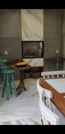 Imagem Casa com 3 Quartos à Venda, 177 m² em Ubatumirim - Ubatuba Imagem Casa com 3 Quartos à Venda, 177 m² em Ubatumirim - Ubatuba